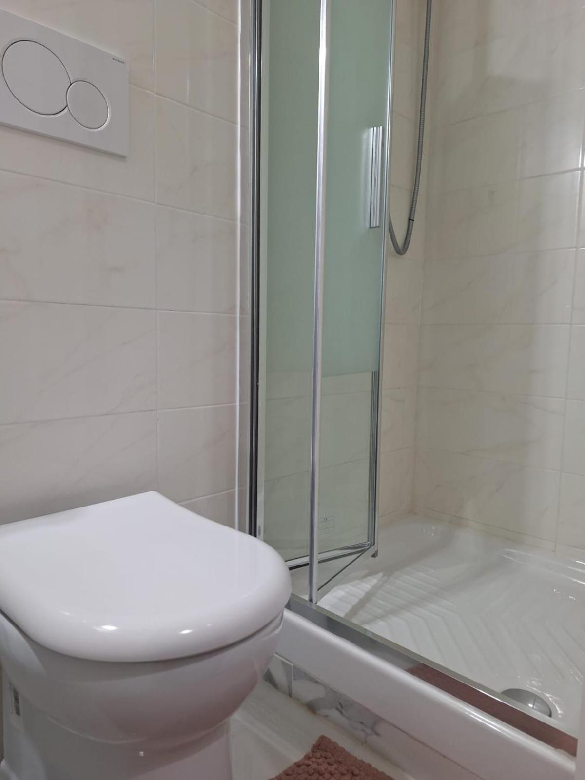 Casa Fanti 57 Hostel Рим Екстериор снимка