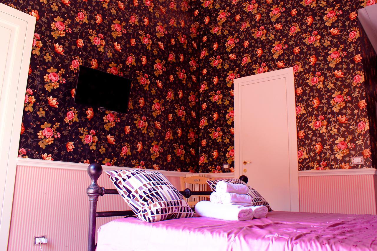 Casa Fanti 57 Hostel Рим Екстериор снимка