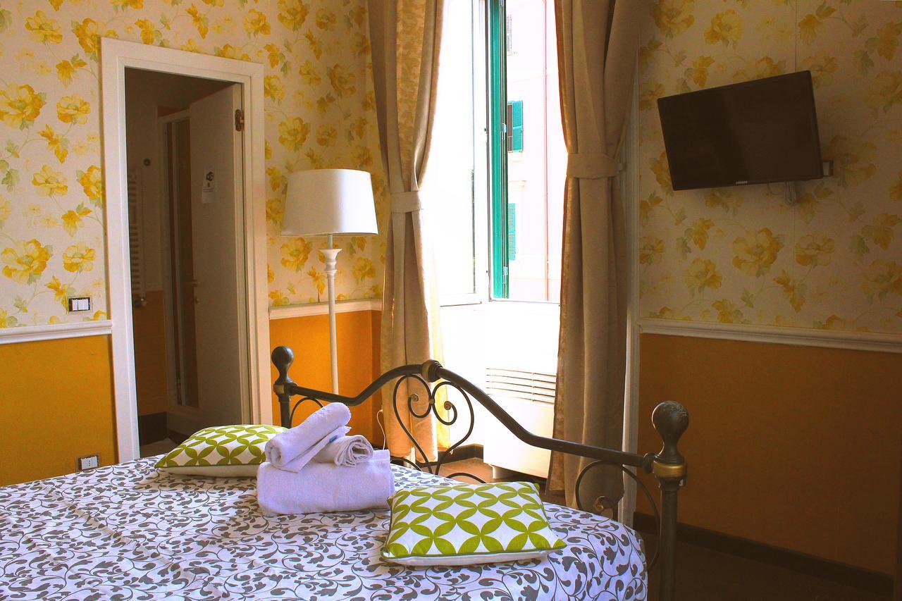 Casa Fanti 57 Hostel Рим Екстериор снимка
